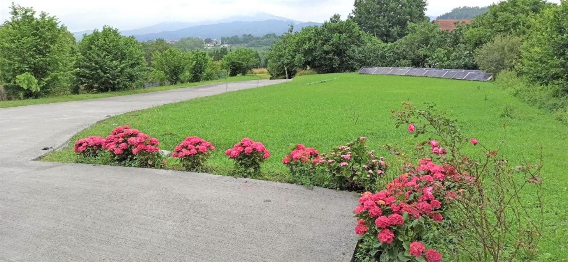 Вилла Mini Casa Con Jardin Мунгия Экстерьер фото